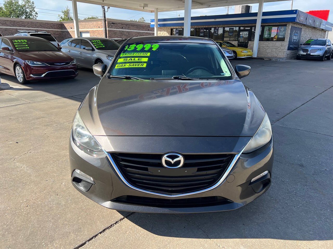 Used 2016 MAZDA MAZDA3 i Sport w/ Preferred Equipment Package FWD image 2