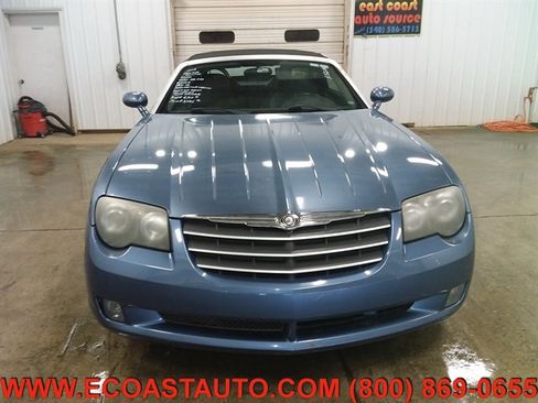 Used 2006 Chrysler Crossfire Limited image 7