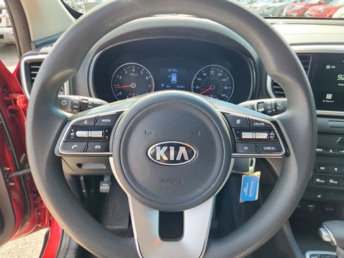 Used 2021 Kia Sportage LX w/ LX AWD Popular Package image 19