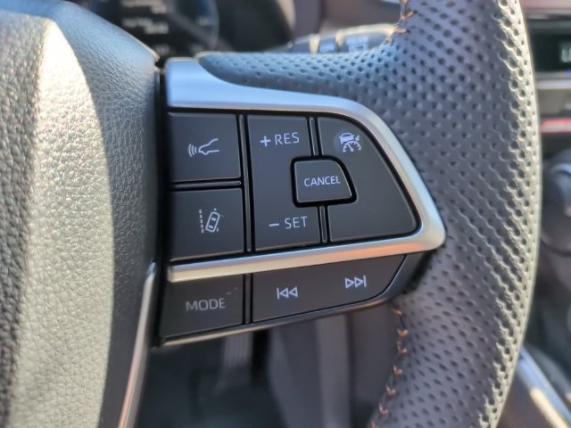 Used 2026 Toyota Sienna XLE Woodland Edition AWD/4WD image 17