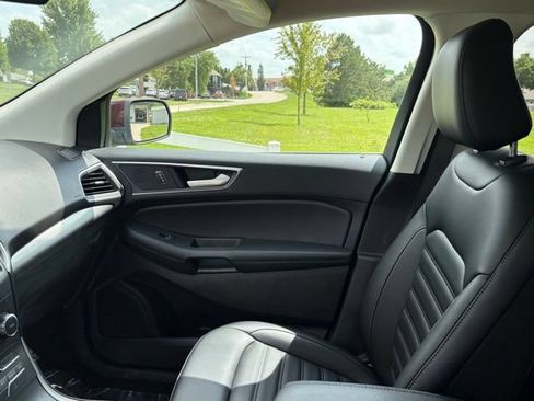 Used 2020 Ford Edge SEL w/ Convenience Package AWD/4WD image 12