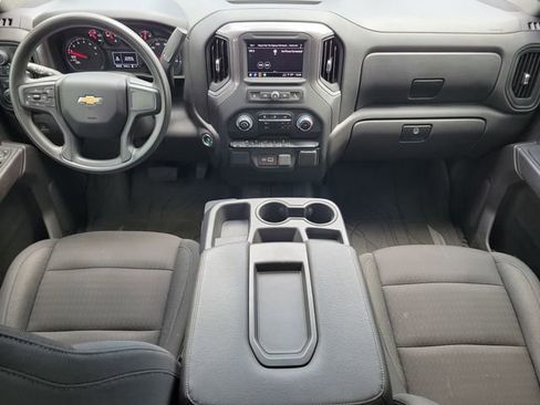 Certified 2024 Chevrolet Silverado 1500 Custom w/ Turbomax Blackout Package AWD/4WD image 18