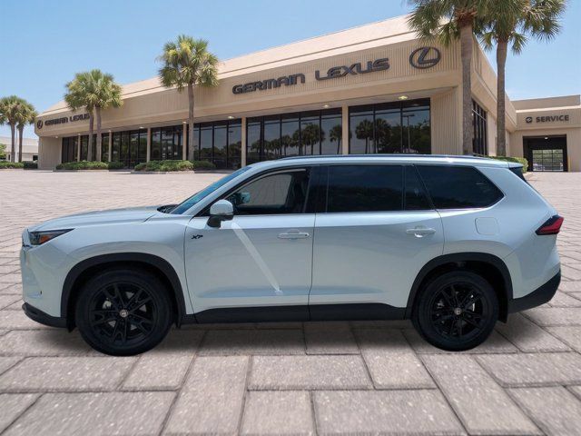 Used 2024 Toyota Grand Highlander FWD image 7