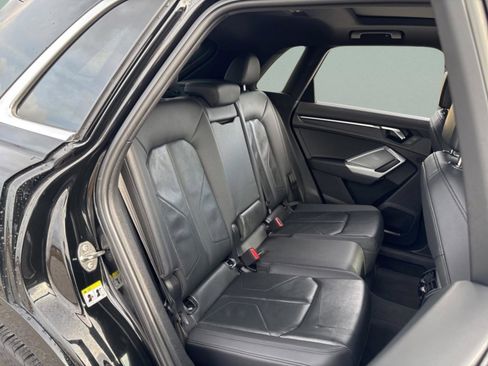 Used 2024 Audi Q3 2.0T Premium image 25