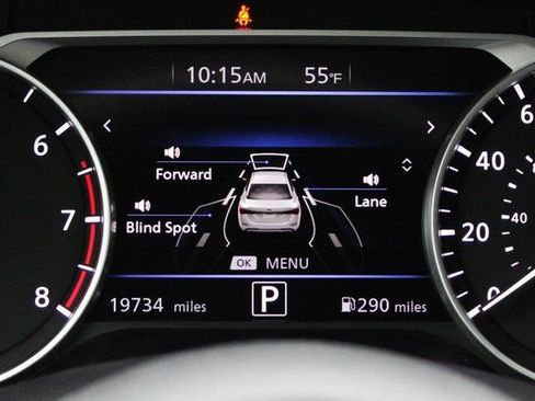 Used 2023 Nissan Sentra SV image 28