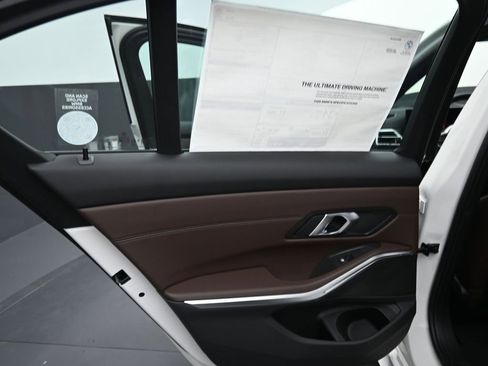 New 2026 BMW 330i Sedan w/ M Sport Package RWD image 28