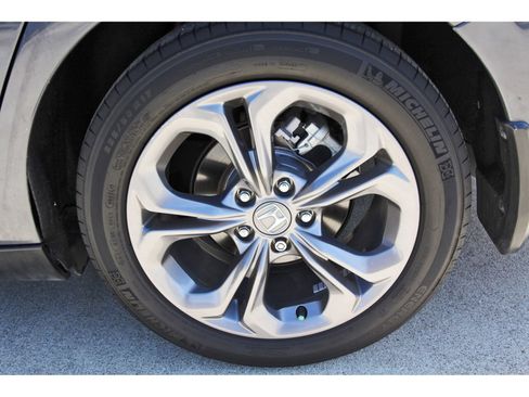 Used 2024 Honda Accord EX image 28