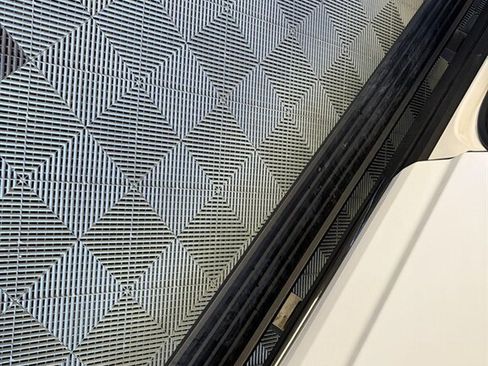 Used 2022 Cadillac Escalade Sport Platinum w/ Heavy-Duty Trailer Package image 30