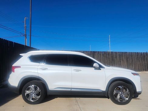 Used 2022 Hyundai Santa Fe SEL w/ Convenience + Premium Package image 5