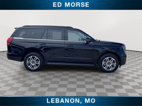 Used 2025 Ford Expedition Active AWD/4WD image 9