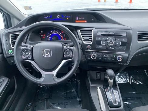 Used 2013 Honda Civic LX image 9