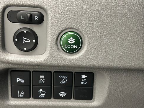 Used 2023 Honda Ridgeline RTL-E image 17