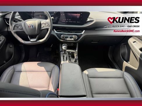 Used 2024 Buick Envista Sport Touring w/ Convenience I Package FWD image 25