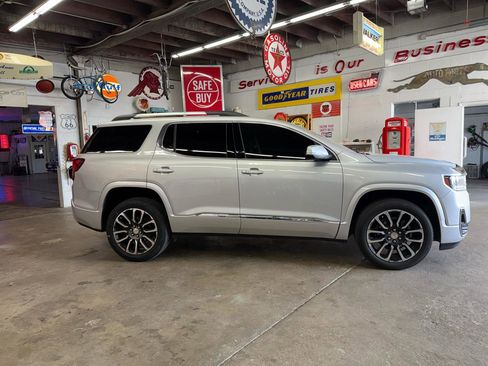Used 2020 GMC Acadia Denali FWD image 6