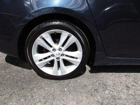 Used 2015 Chevrolet Cruze LTZ w/ Sun, Sound and Sport Package FWD image 11