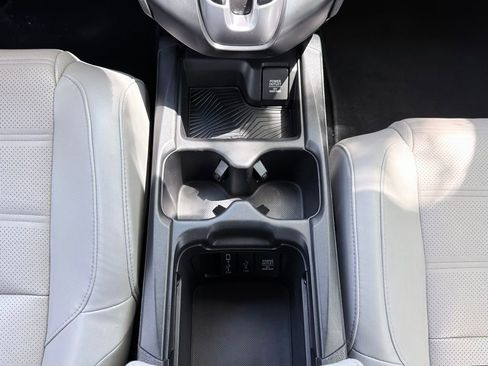 Used 2017 Honda CR-V EX-L image 2