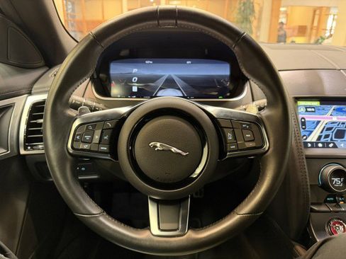 Used 2021 Jaguar F-TYPE P300 image 15