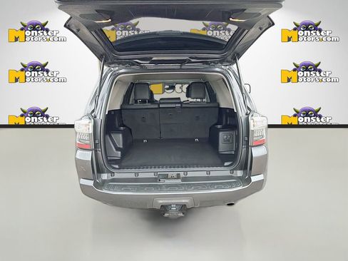 Used 2020 Toyota 4Runner SR5 Premium w/ Moonroof Package image 30