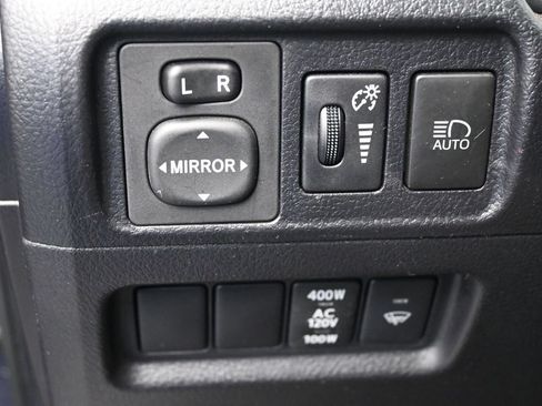 Used 2023 Toyota 4Runner SR5 Premium w/ Moonroof Package RWD image 11
