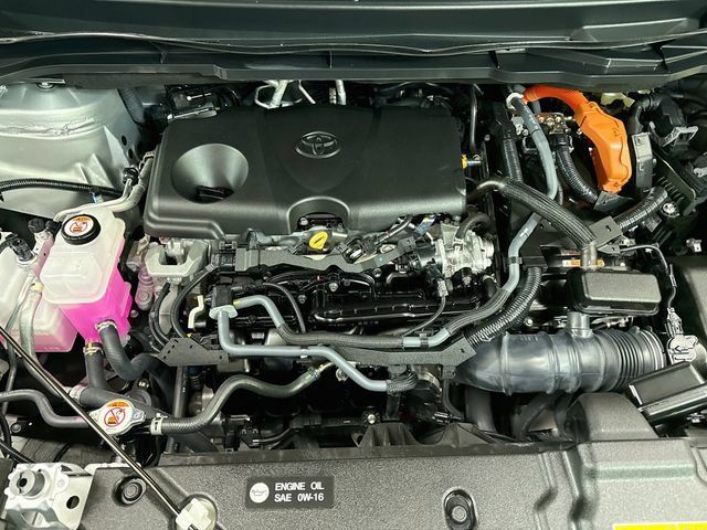 Used 2024 Toyota Sienna Limited AWD/4WD image 33