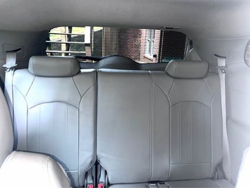 Used 2013 Buick Enclave Leather w/ Trailering Provision Package FWD image 11