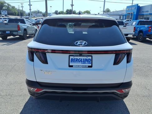 Used 2024 Hyundai Tucson SEL w/ Convenience Package FWD image 5