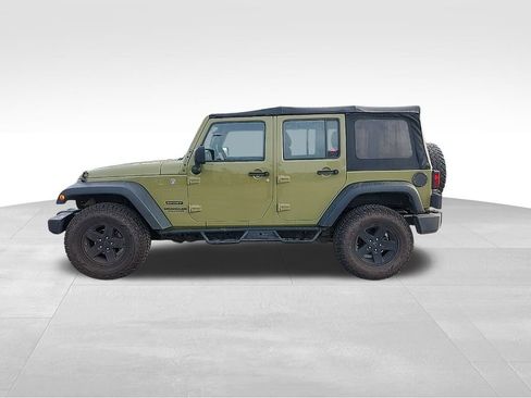 Used 2013 Jeep Wrangler Unlimited Sport image 5