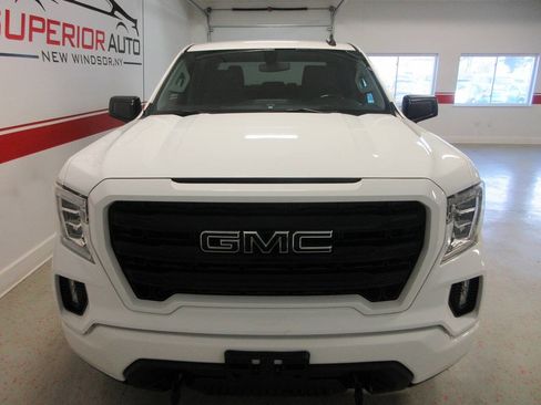 Used 2021 GMC Sierra 1500 Elevation w/ LPO, Elevation Black Package image 10