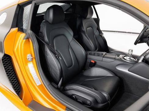 Used 2011 Audi R8 V10 AWD/4WD image 36