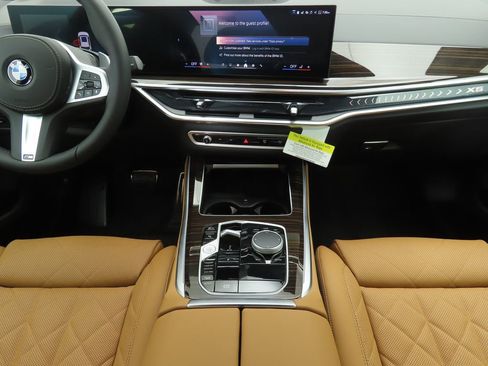 New 2026 BMW X5 xDrive40i w/ M Sport Package image 13