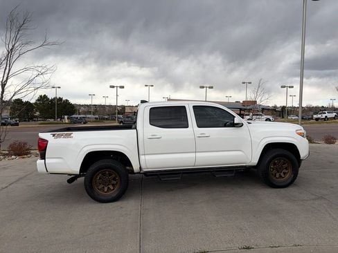 Used 2023 Toyota Tacoma SR AWD/4WD image 7