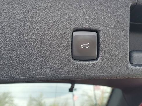 Certified 2023 Ford Escape Platinum image 9