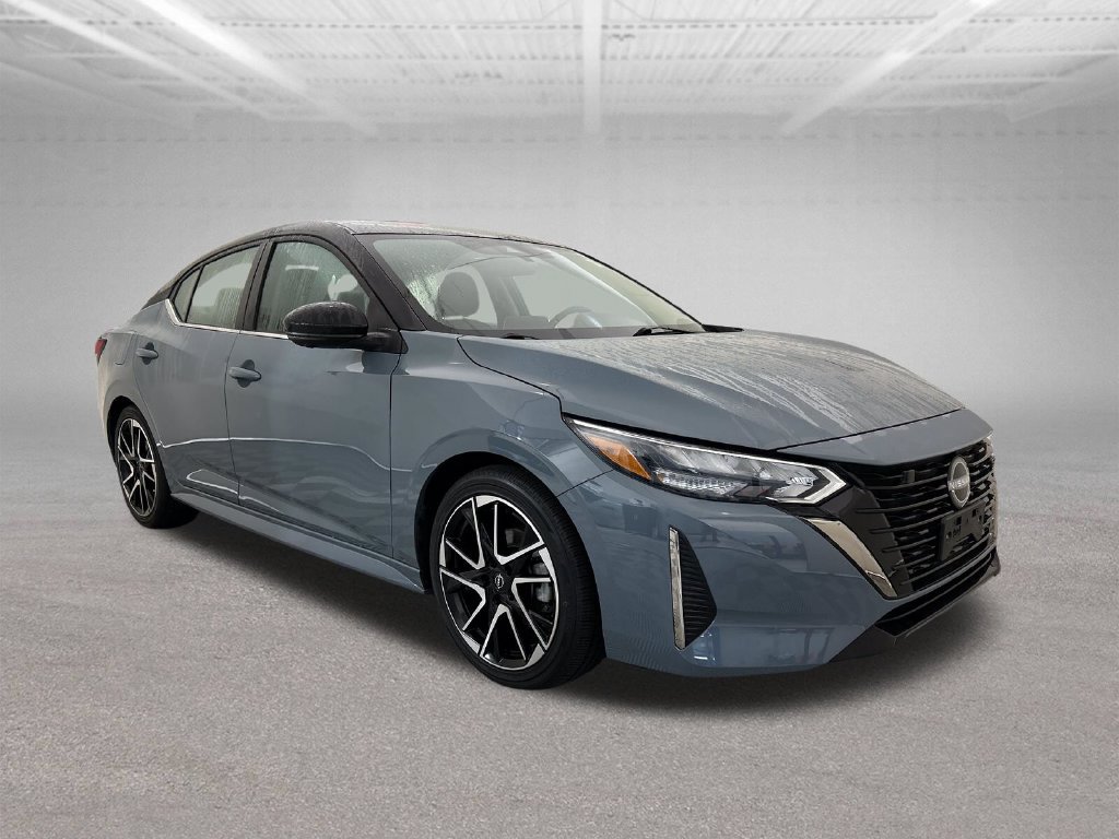 Used 2024 Nissan Sentra SR w/ SR Premium Package FWD image 8