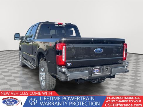 New 2025 Ford F250 Lariat w/ Chrome Package image 16