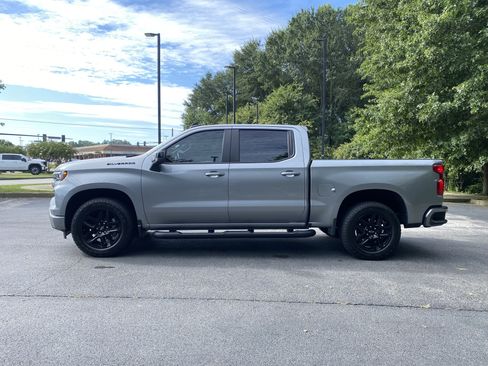 Used 2024 Chevrolet Silverado 1500 RST w/ Rally Edition RWD image 6