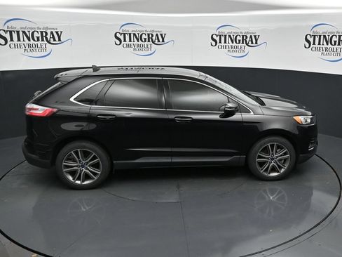 Used 2021 Ford Edge Titanium FWD image 25