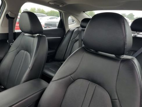 Used 2020 Hyundai Sonata SEL FWD image 17