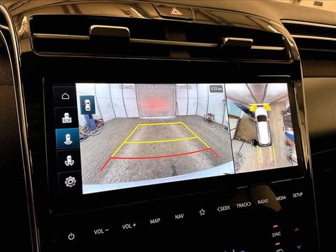 Used 2023 Hyundai Tucson Limited w/ Cargo Package AWD/4WD image 20