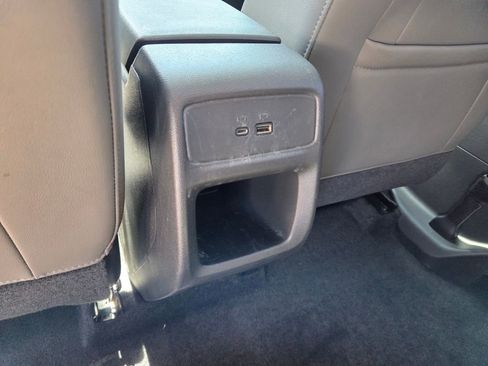 Certified 2024 Chevrolet Trax ACTIV w/ Sunroof Package image 8