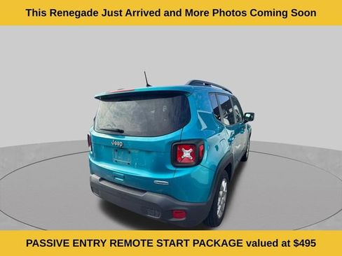 Used 2021 Jeep Renegade Latitude FWD image 3