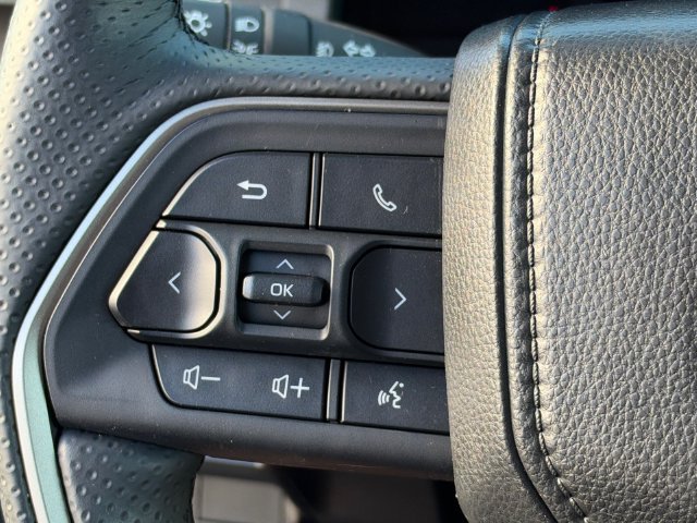 Used 2026 Toyota 4Runner SR5 RWD image 21