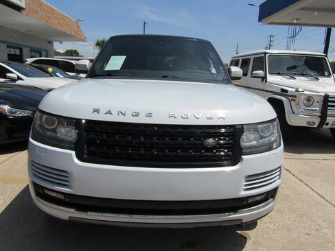 Used 2015 Land Rover Range Rover Supercharged image 2