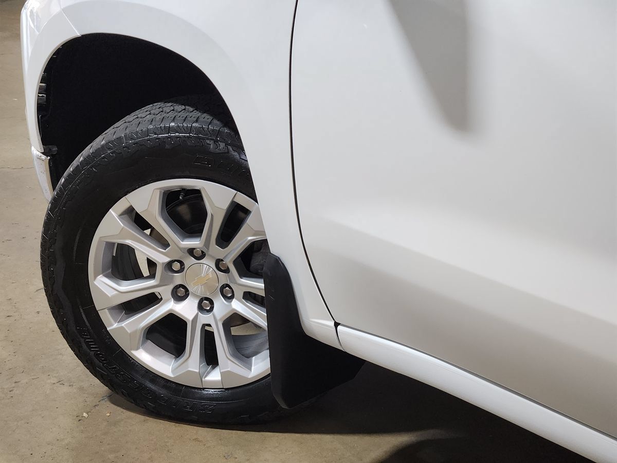 Used 2022 Chevrolet Silverado 1500 LTZ AWD/4WD image 23
