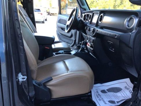 Used 2021 Jeep Wrangler Unlimited Rubicon image 14