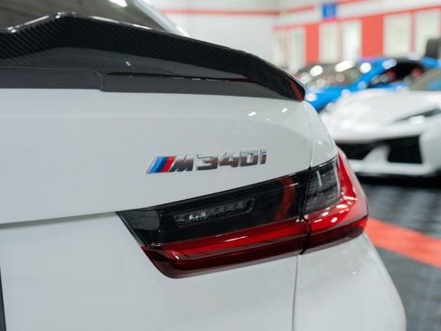 Used 2025 BMW M340i xDrive AWD/4WD image 10