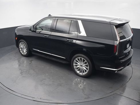 Certified 2024 Cadillac Escalade Premium Luxury w/ Performance Package AWD/4WD image 47