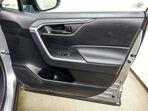 Used 2025 Toyota RAV4 LE FWD image 24