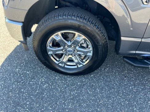 Certified 2022 Ford F150 XLT w/ Equipment Group 302A High image 28