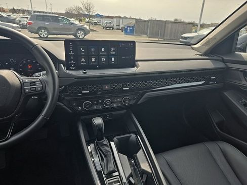 Certified 2024 Honda Accord EX-L image 27