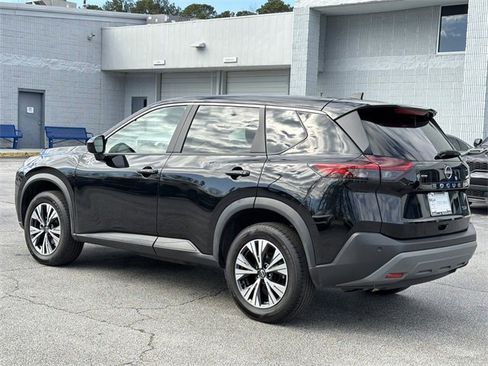 Certified 2023 Nissan Rogue SV image 21